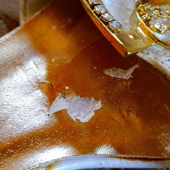 4@30.00 or 20.00 LADIES Sandals by 𝅺BOLARO - Picture 10 of 13